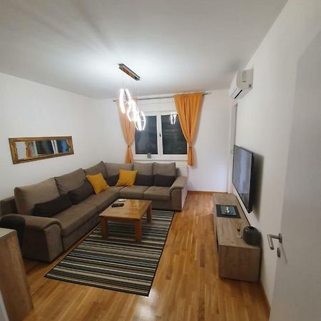 Apartament Apartman Lux Doboj Zewnętrze zdjęcie